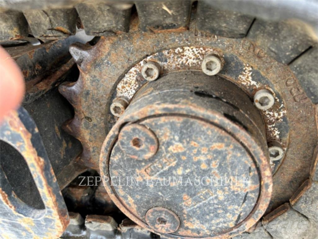 CAT 301.6-05A Bagri goseničarji