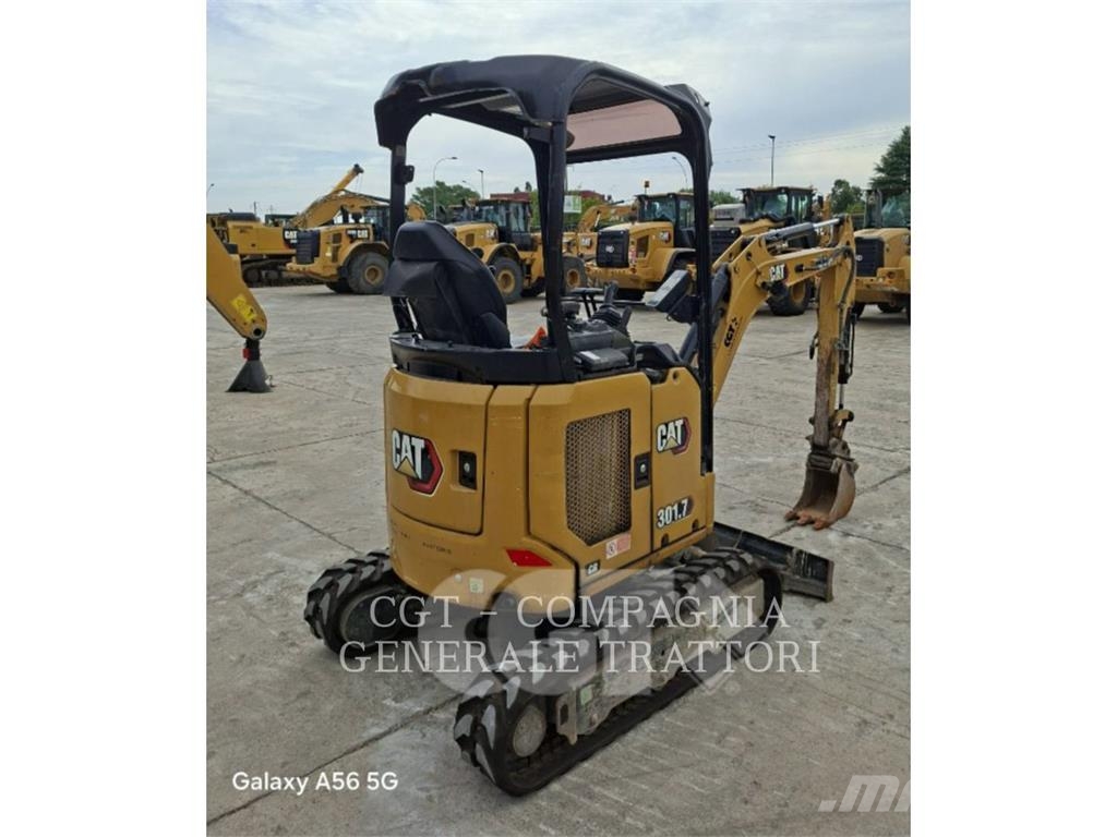 CAT 301.7 履带挖掘机