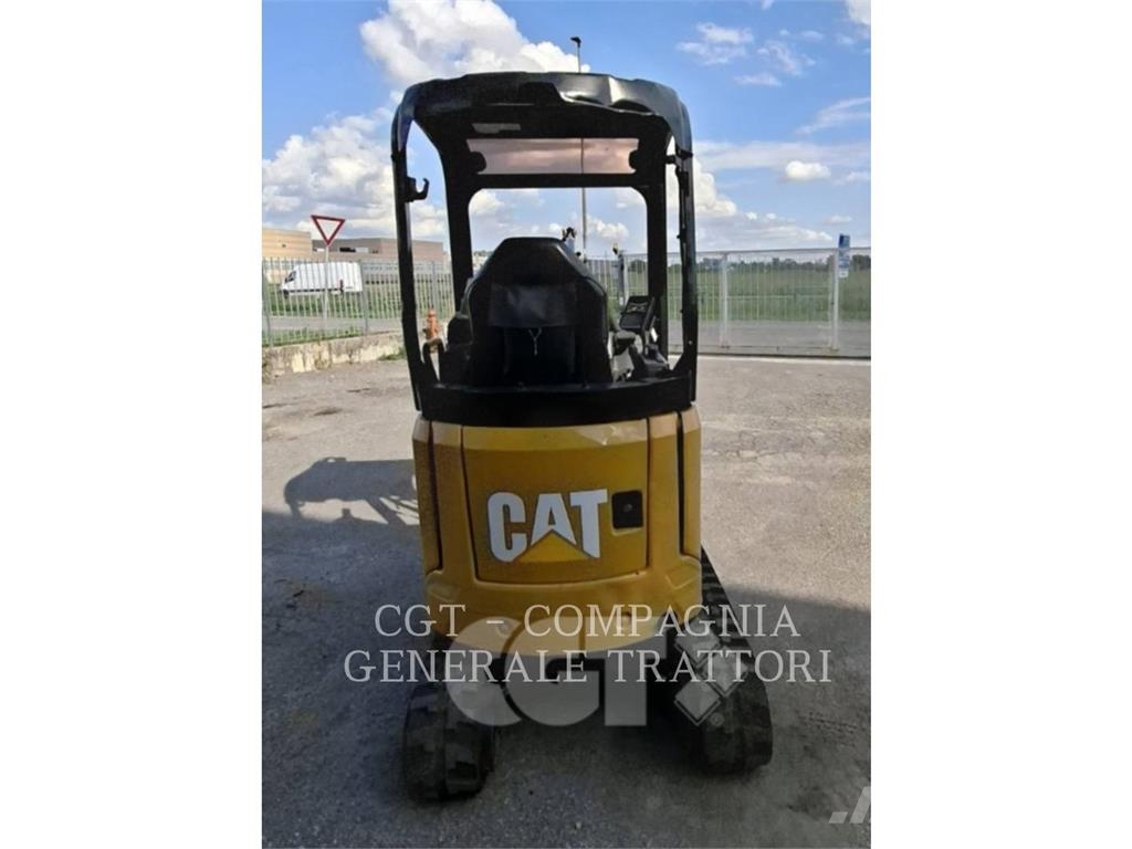 CAT 301.7 Гусеничные экскаваторы