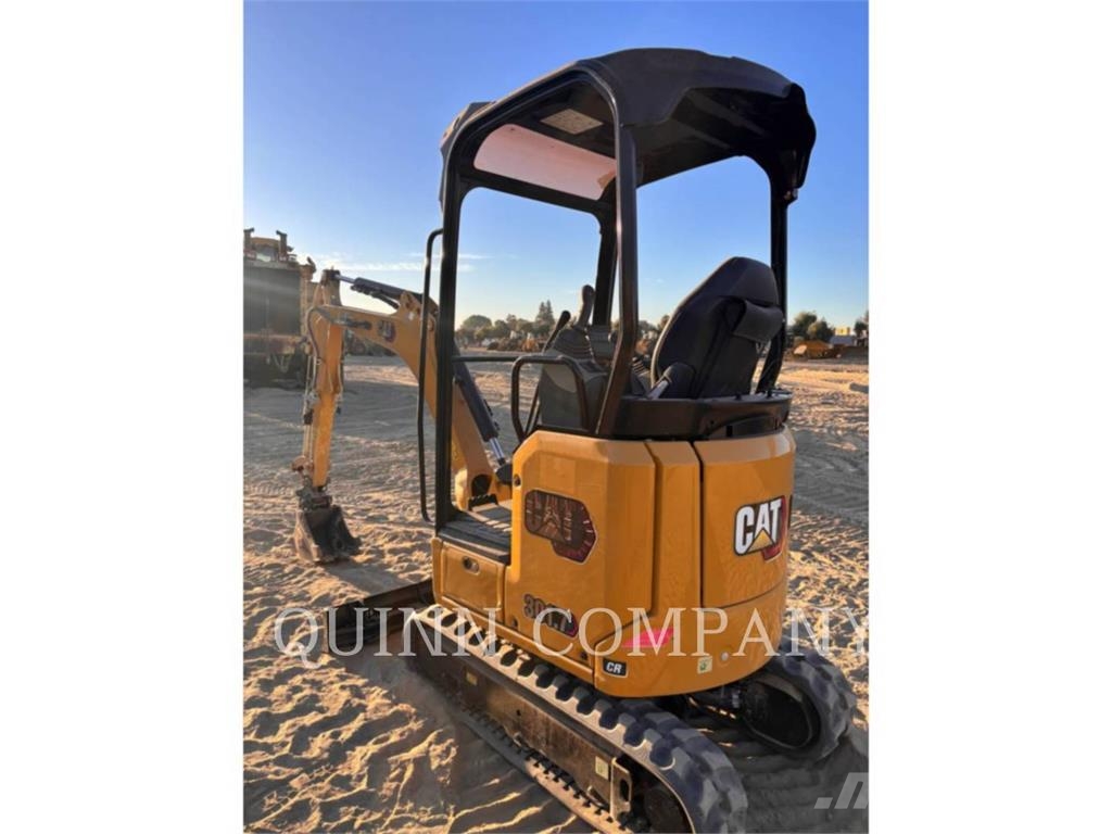 CAT 301.7 Kāpurķēžu ekskavatori
