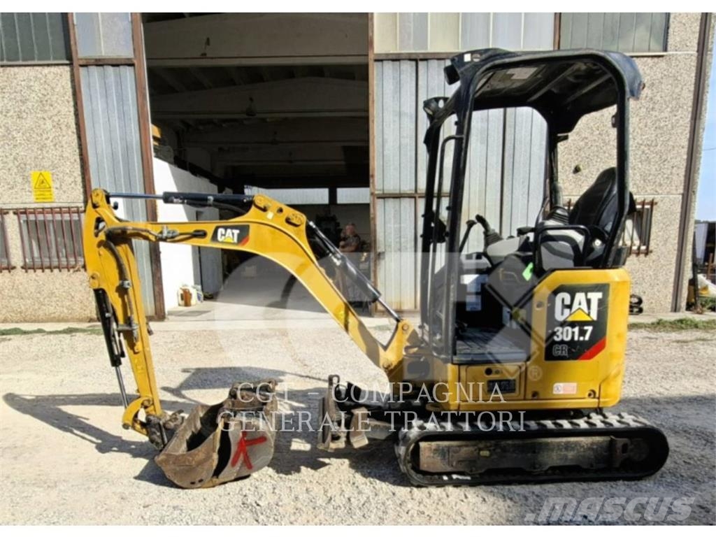 CAT 301.7 Верижен екскаватор