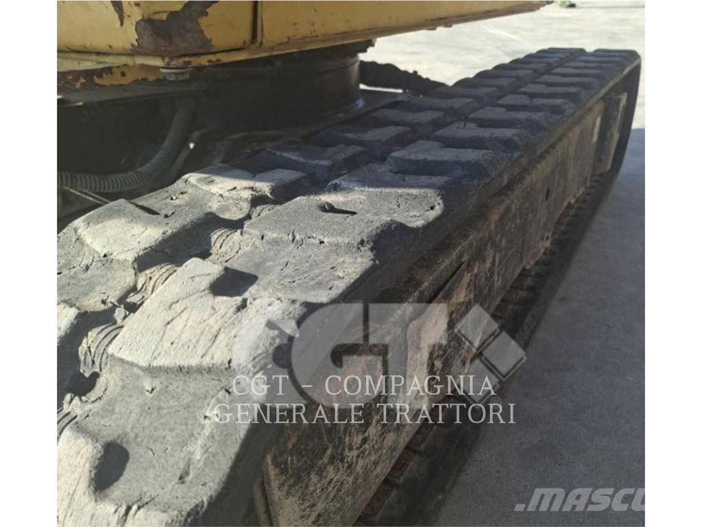 CAT 301.7 Lánctalpas kotrók