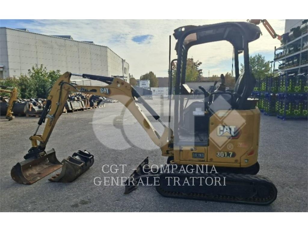 CAT 301.7 Верижен екскаватор