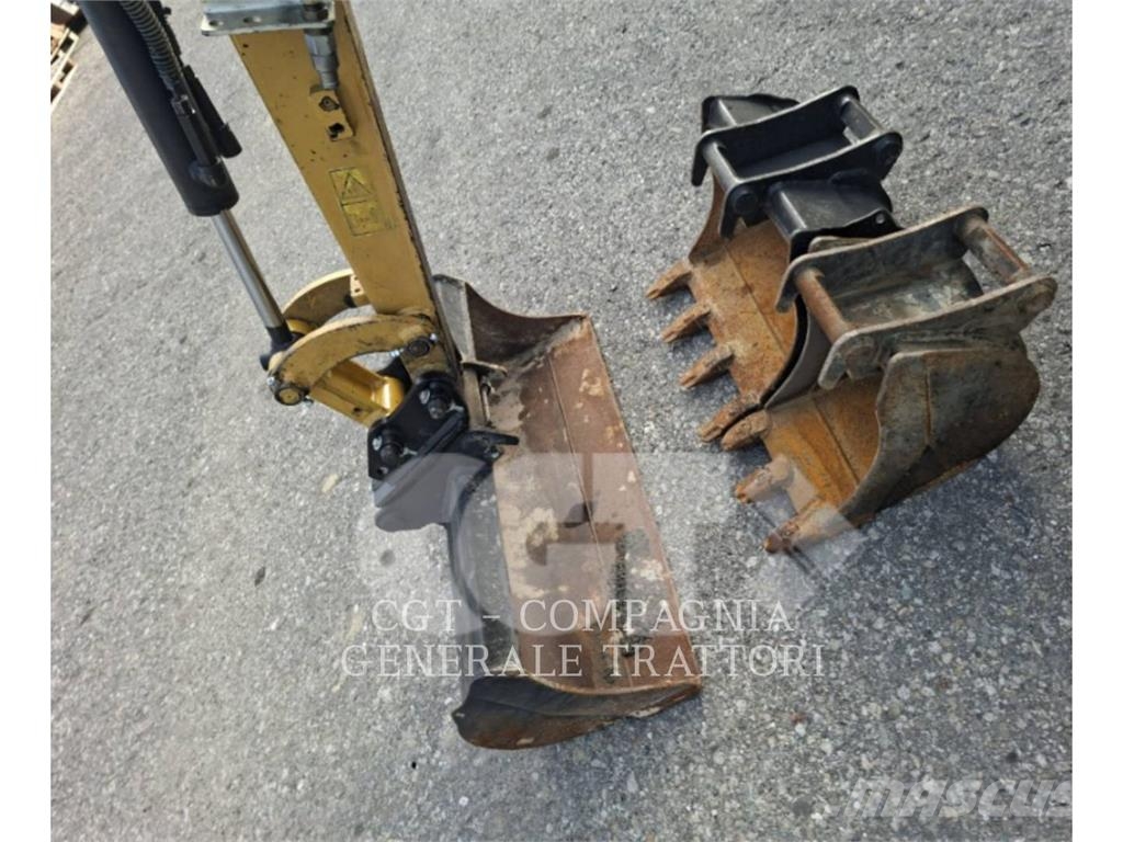 CAT 301.7 Верижен екскаватор