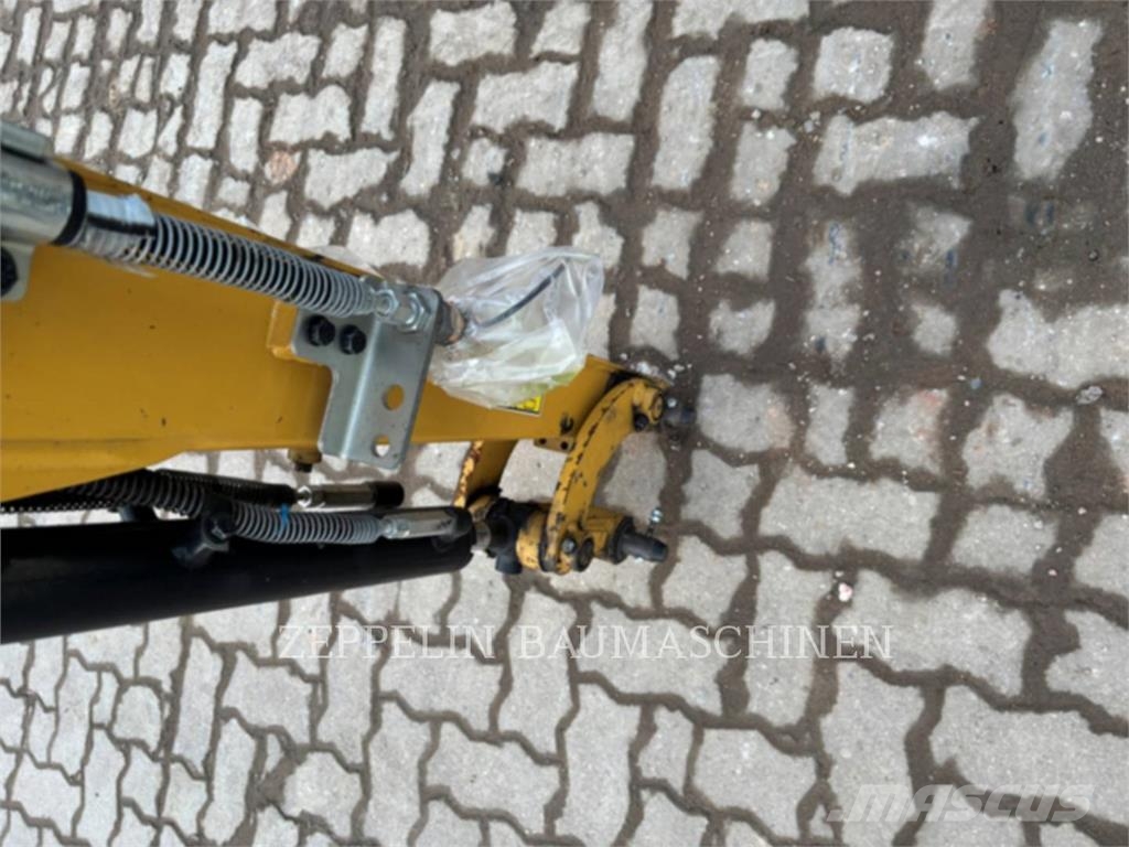 CAT 301.7-05A Kāpurķēžu ekskavatori