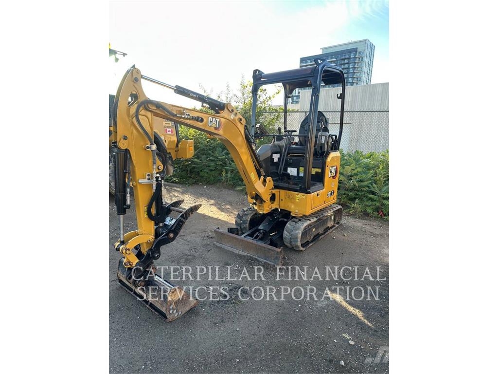 CAT 301.7-05A CR Pásová rýpadla