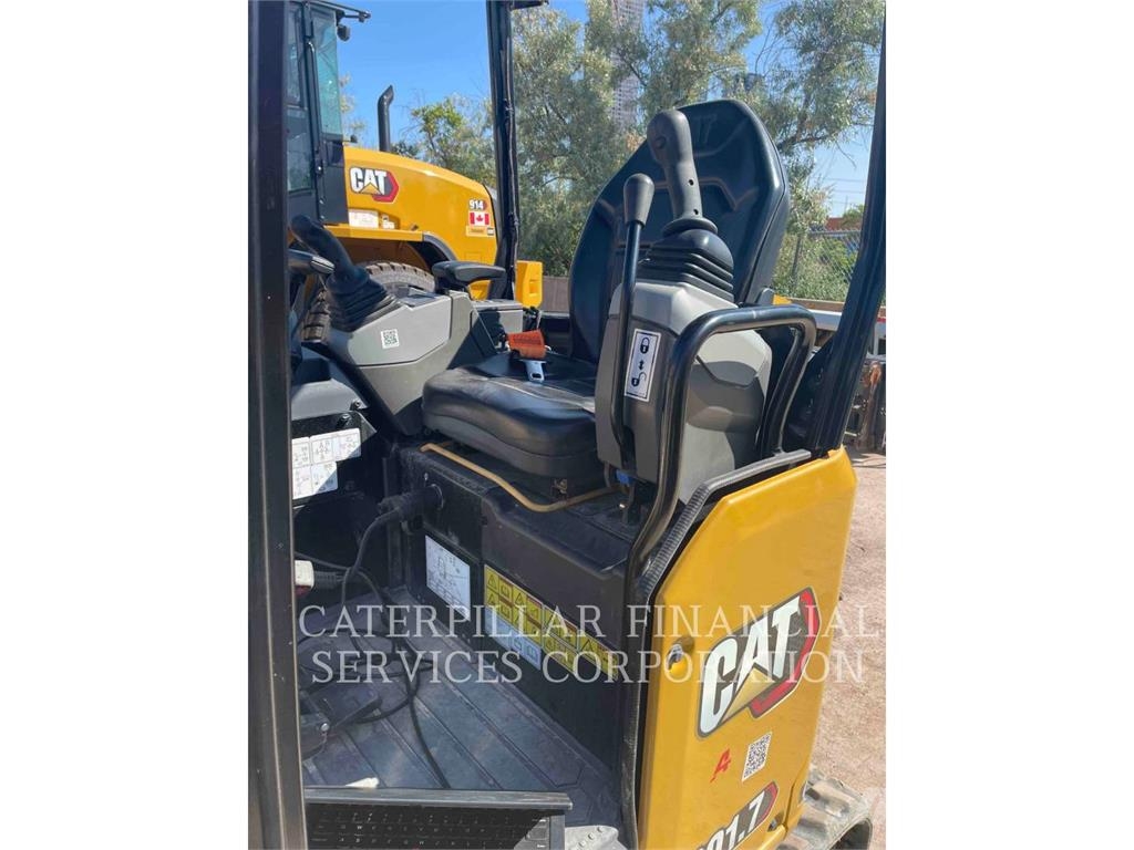 CAT 301.7-05A CR Pásová rýpadla