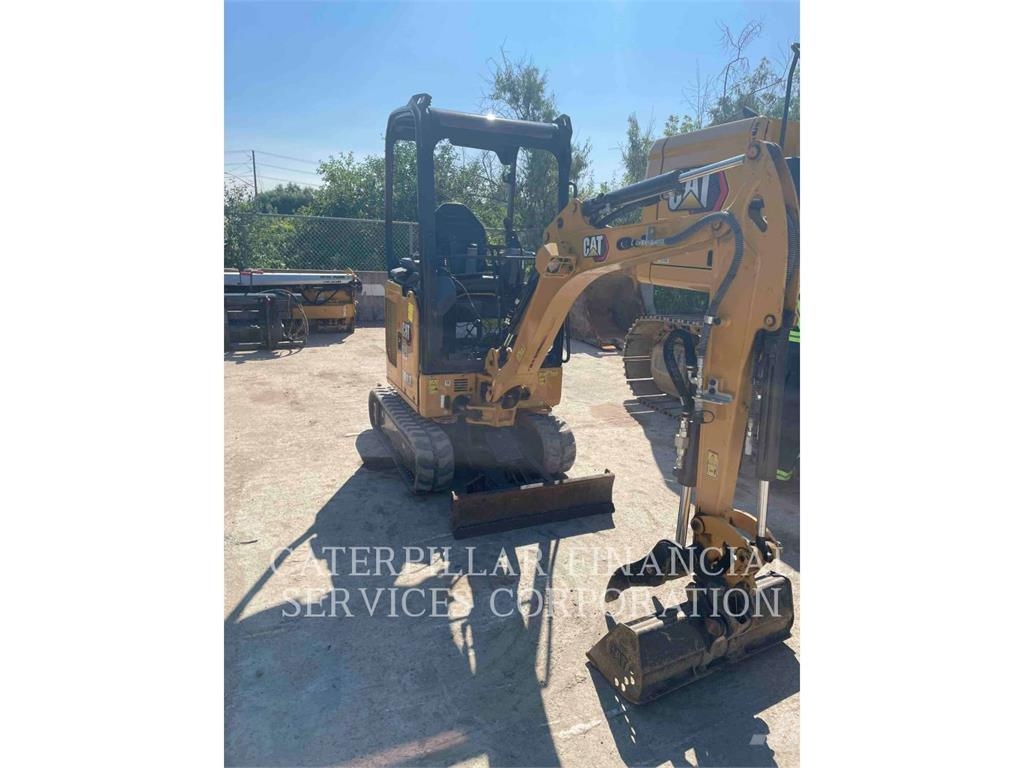 CAT 301.7-05A CR Pásová rýpadla