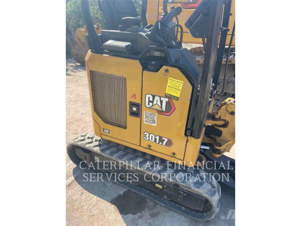 CAT 301.7-05A CR Pásová rýpadla