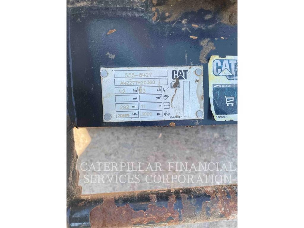 CAT 301.7-05A CR Pásová rýpadla