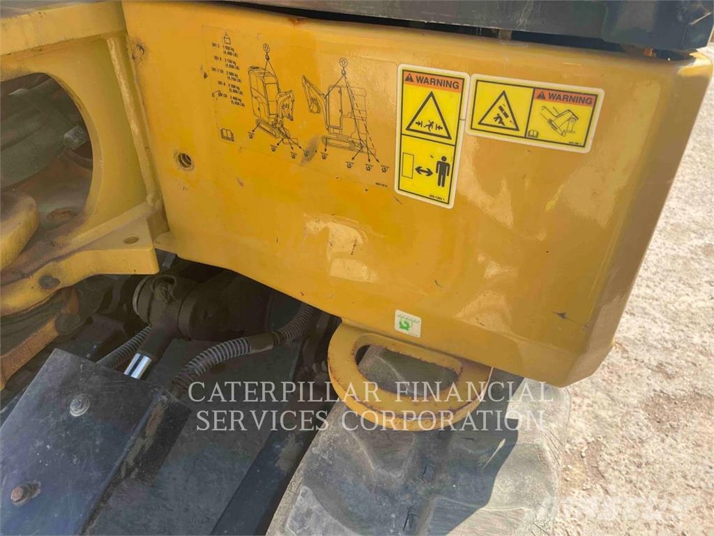 CAT 301.7-05A CR Pásová rýpadla
