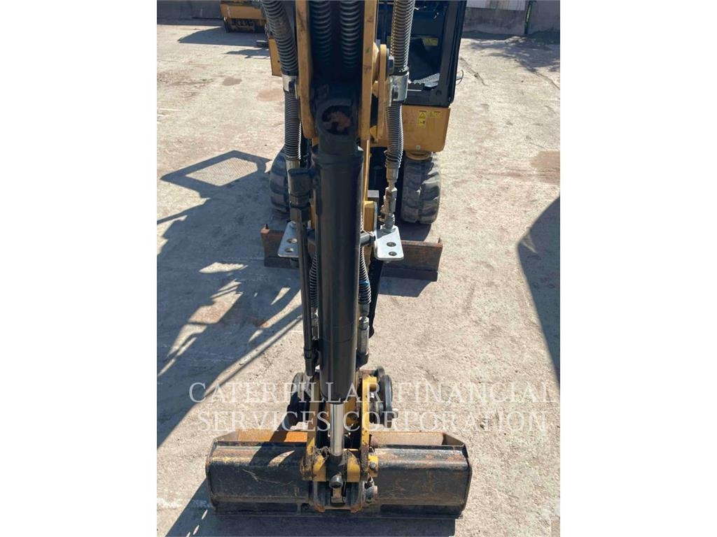 CAT 301.7-05A CR Pásová rýpadla