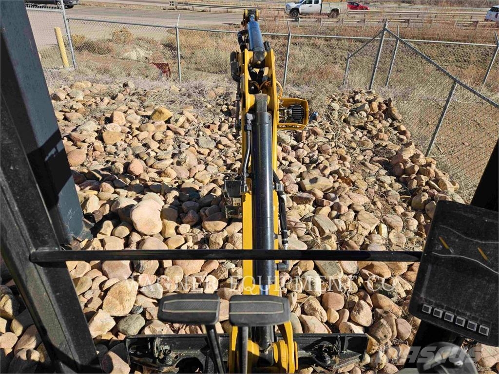 CAT 301.705CR Escavatori cingolati