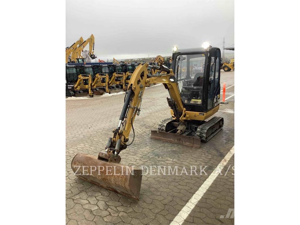 CAT 301.7D Escavadeiras de esteiras