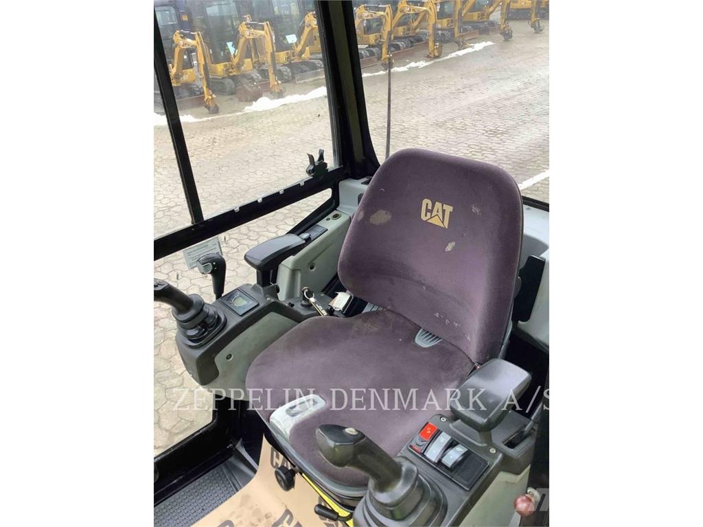 CAT 301.7D Escavadeiras de esteiras