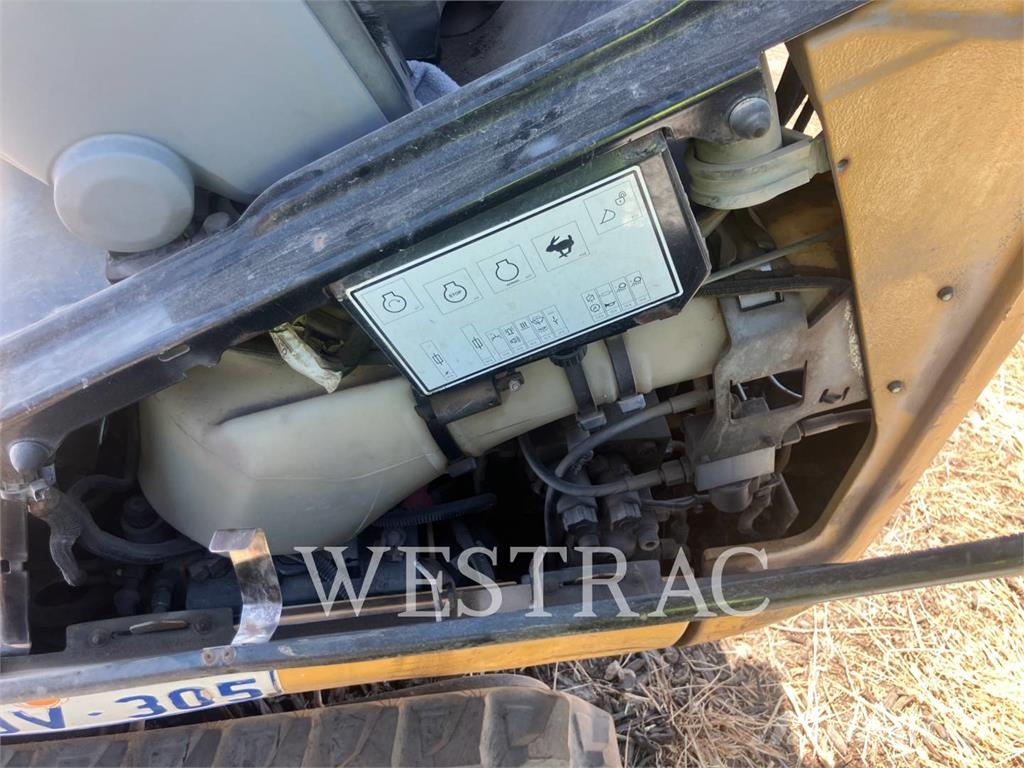 CAT 301.7D حفارات زحافة