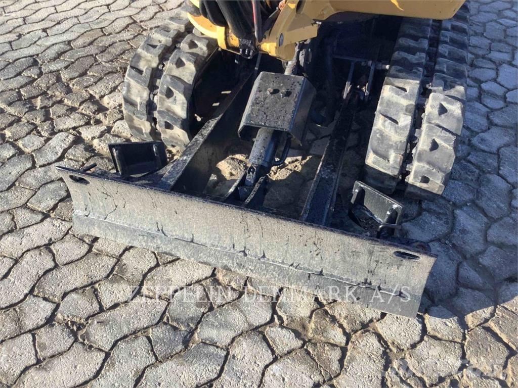 CAT 301.7D Rupsgraafmachines