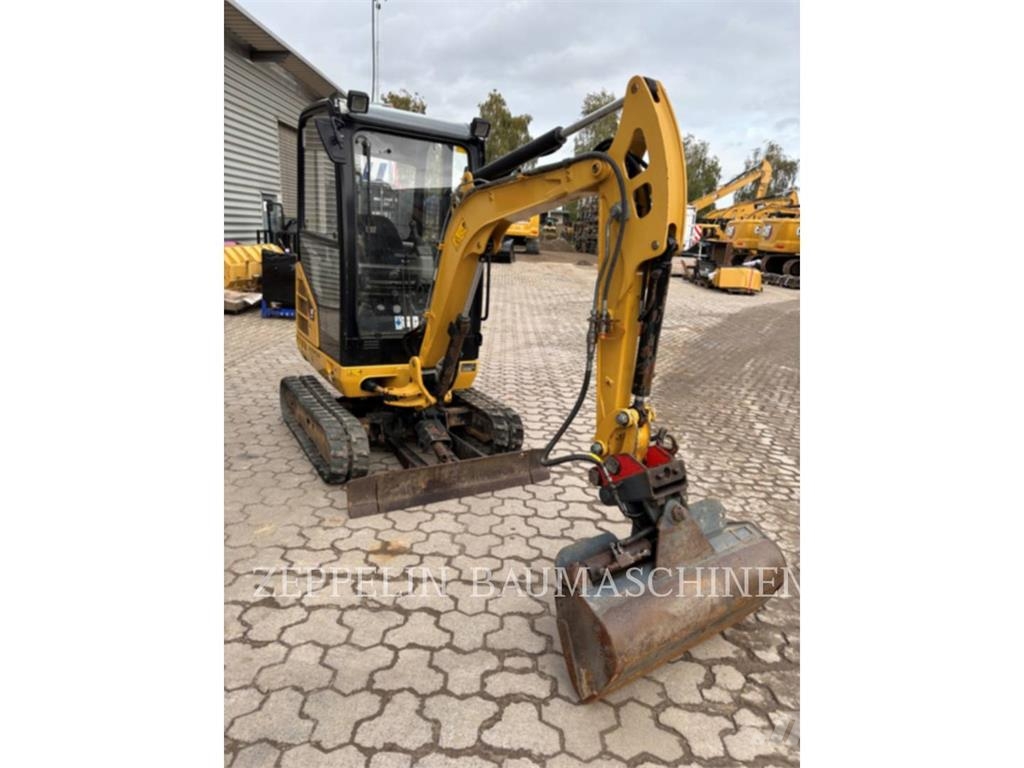 CAT 301.7D Raupenbagger