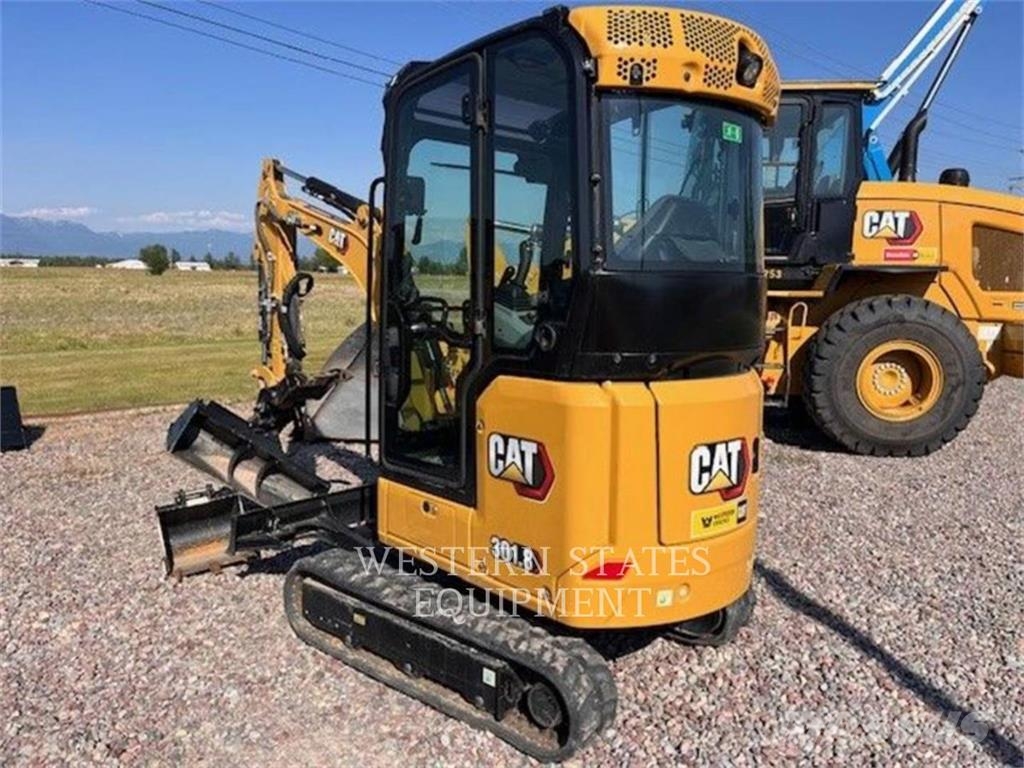 CAT 301.8 Bagri goseničarji