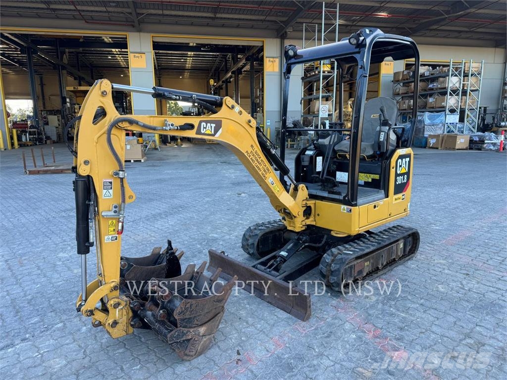 CAT 301.8 Εκσκαφείς με ερπύστριες