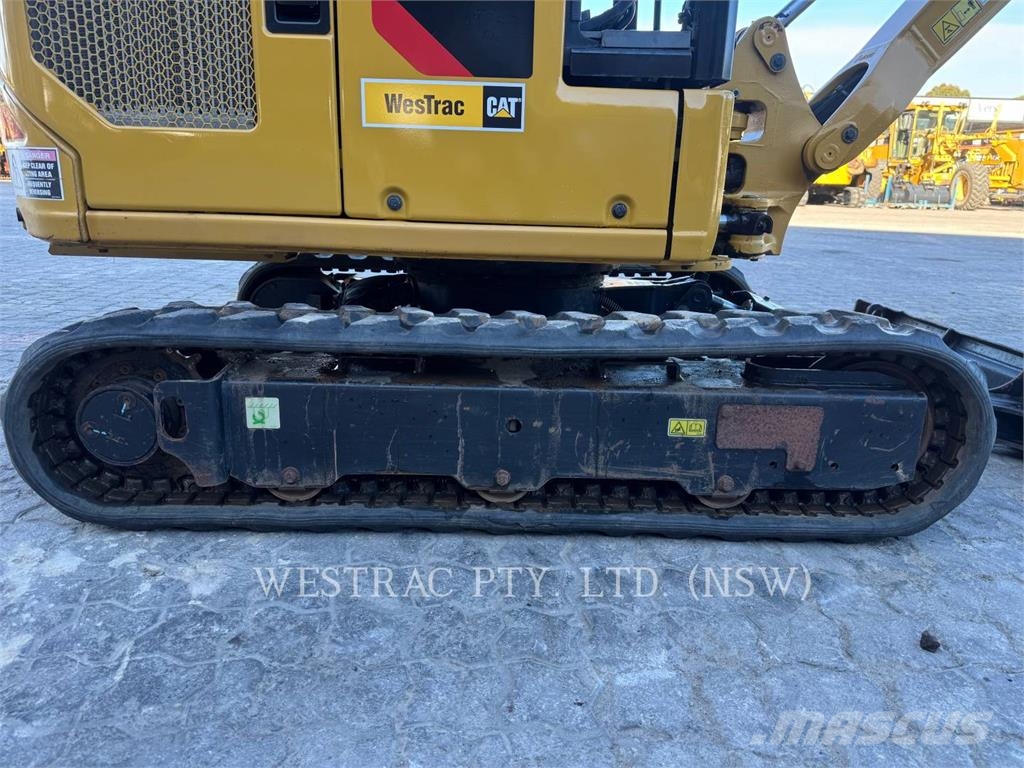 CAT 301.8 Εκσκαφείς με ερπύστριες