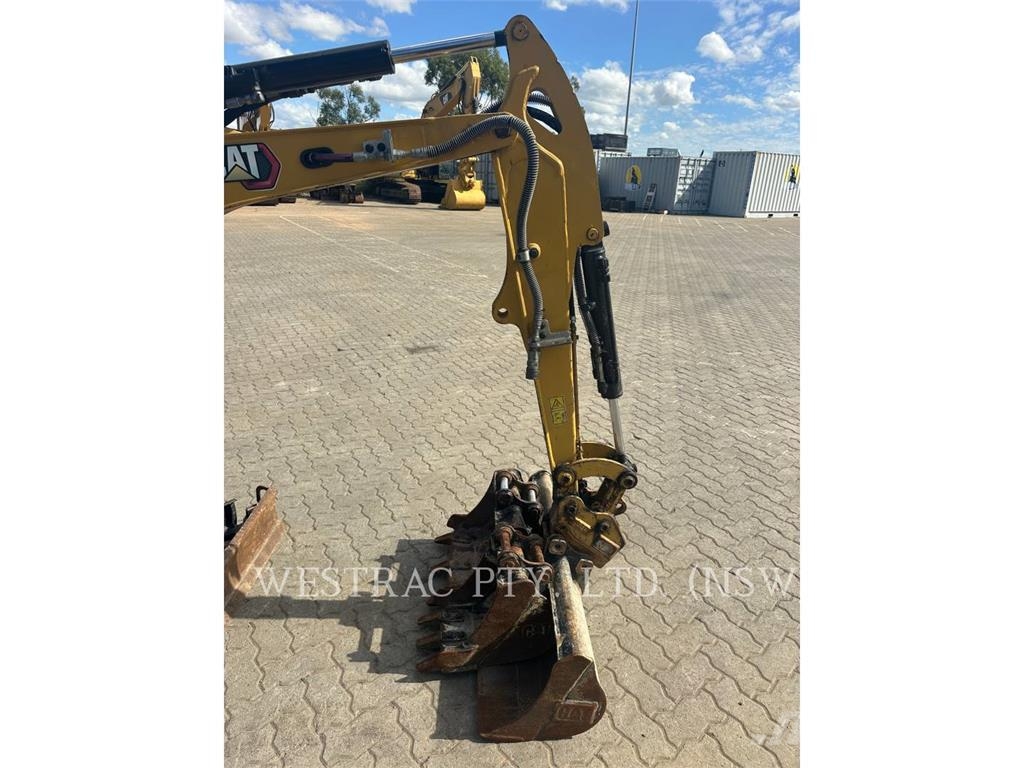 CAT 301.8 Excavadoras sobre orugas