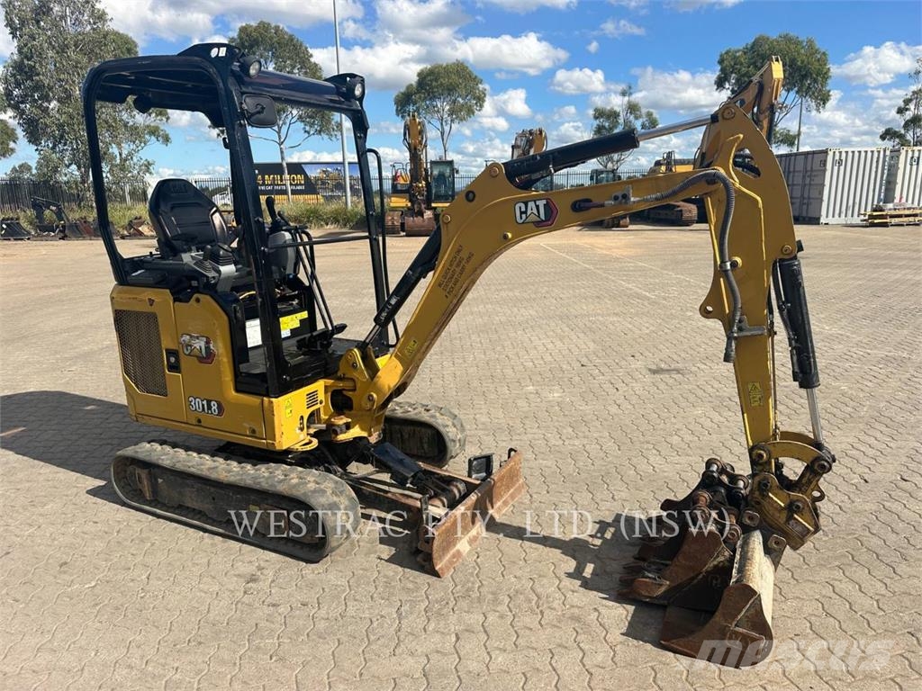 CAT 301.8 Excavadoras sobre orugas