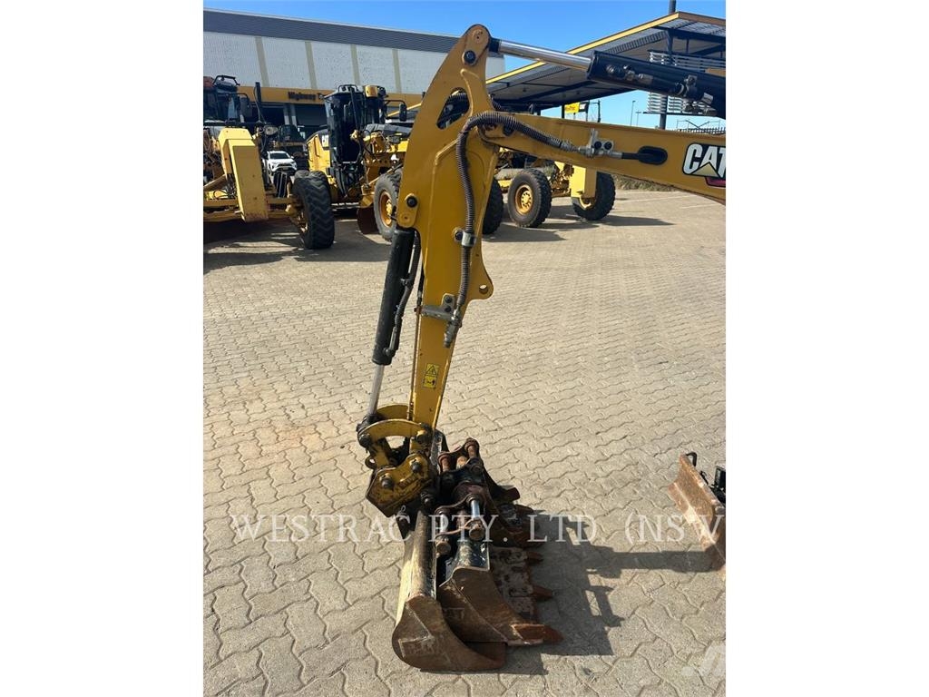 CAT 301.8 Excavadoras sobre orugas
