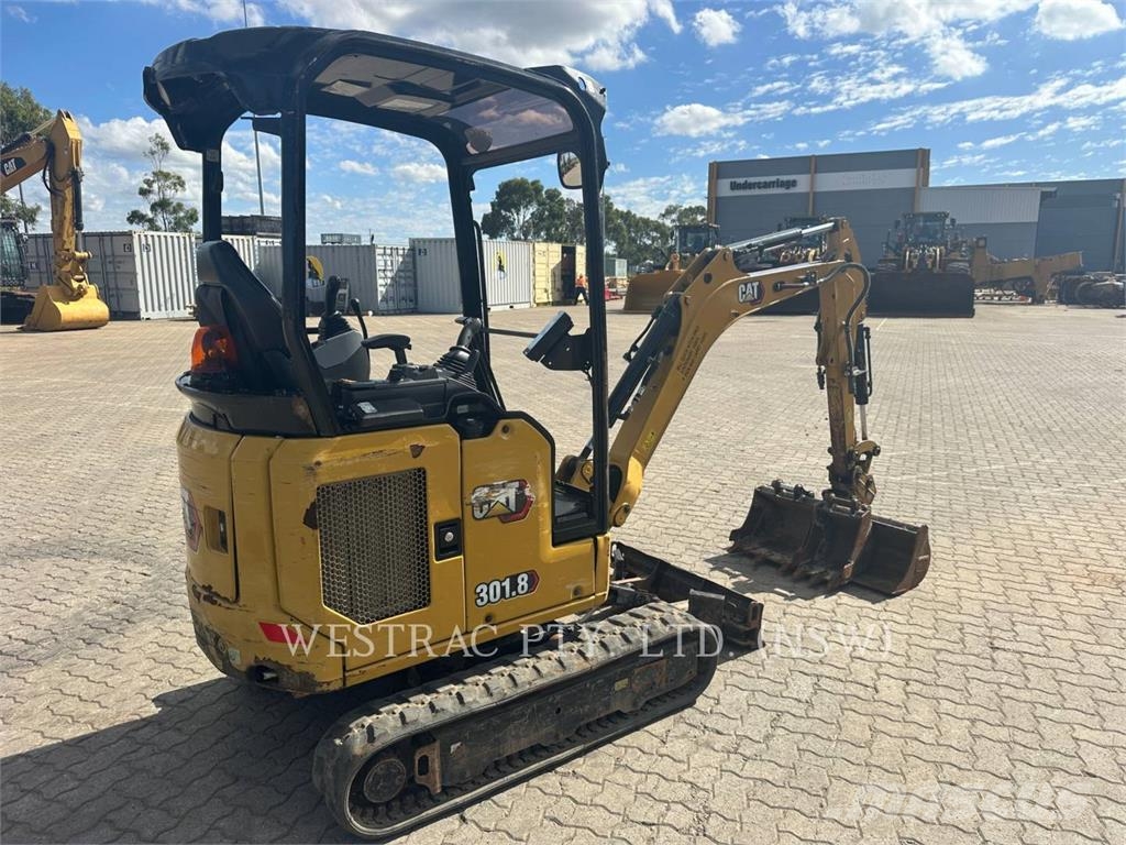 CAT 301.8 Excavadoras sobre orugas