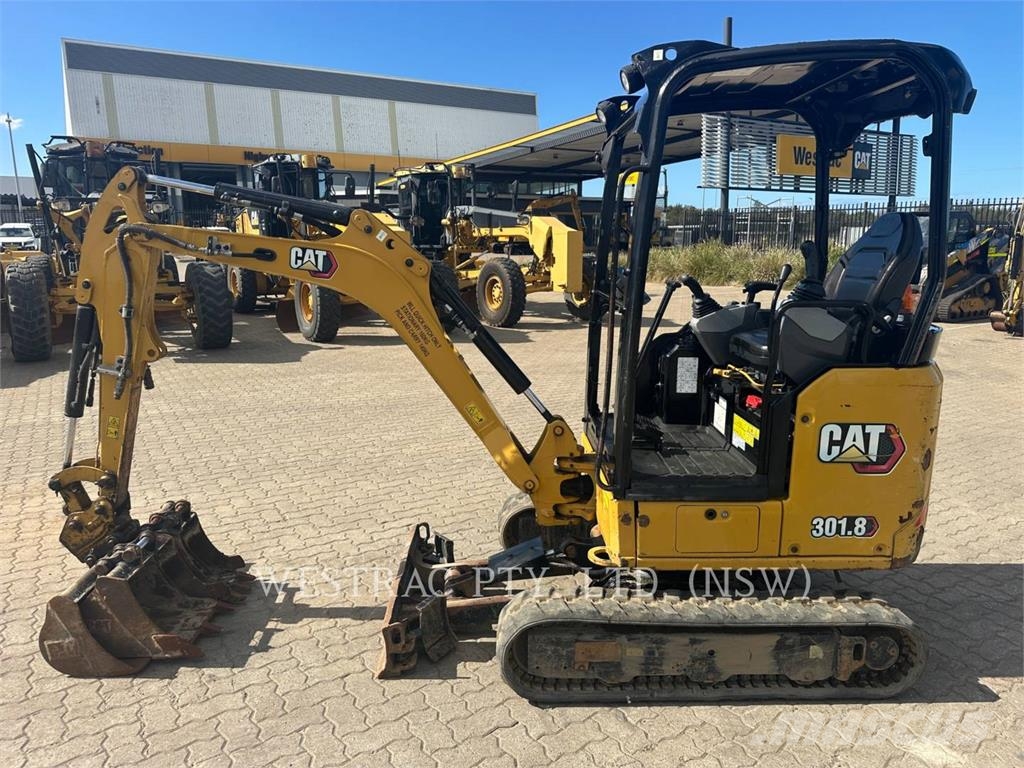 CAT 301.8 Excavadoras sobre orugas