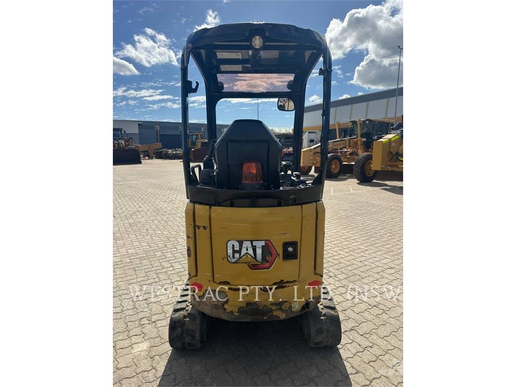 CAT 301.8 Excavadoras sobre orugas