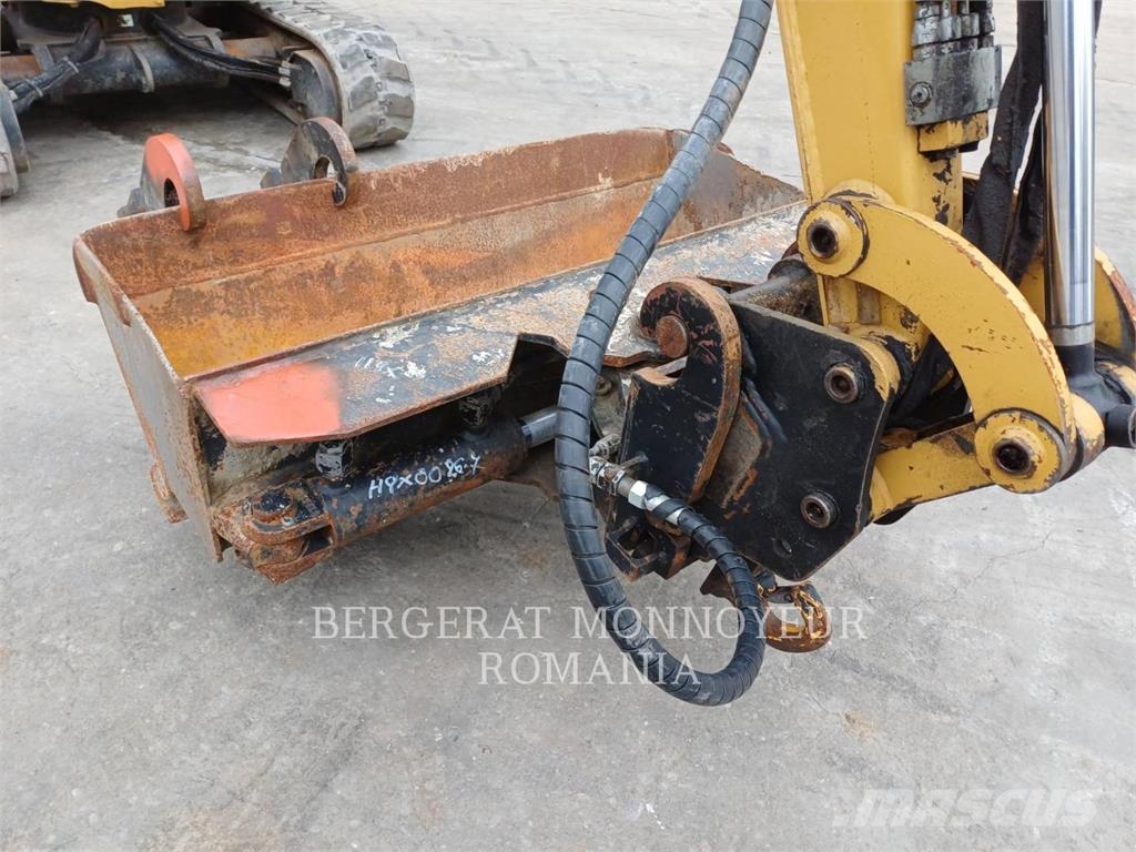 CAT 301.8-05 Rupsgraafmachines