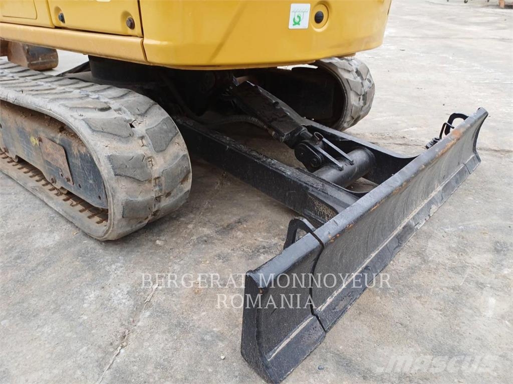 CAT 301.8-05 Rupsgraafmachines