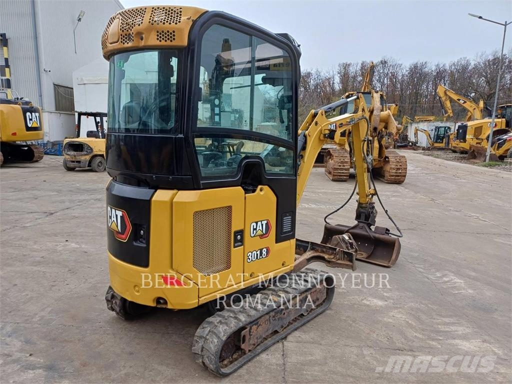 CAT 301.8-05 Vikšriniai ekskavatoriai