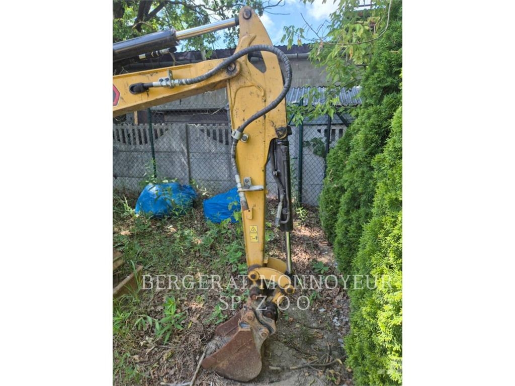 CAT 301.8-05 Rupsgraafmachines
