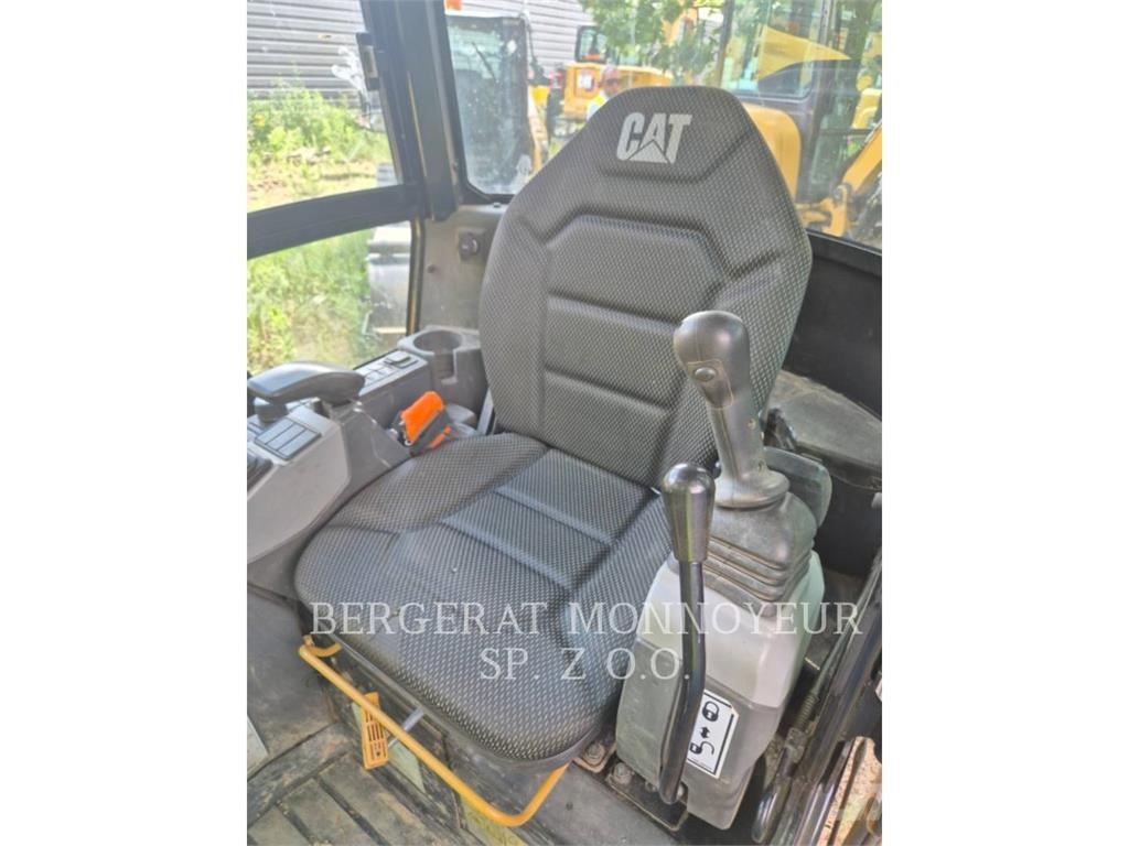 CAT 301.8-05 Rupsgraafmachines