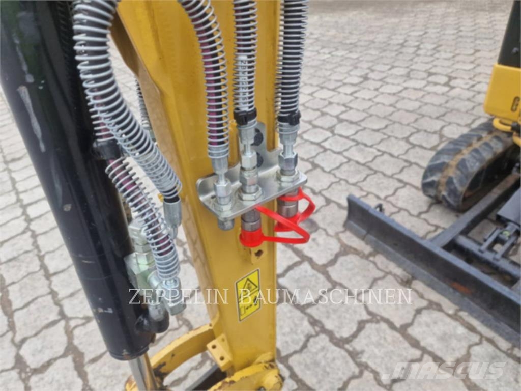 CAT 301.8-05A Escavadeiras de esteiras