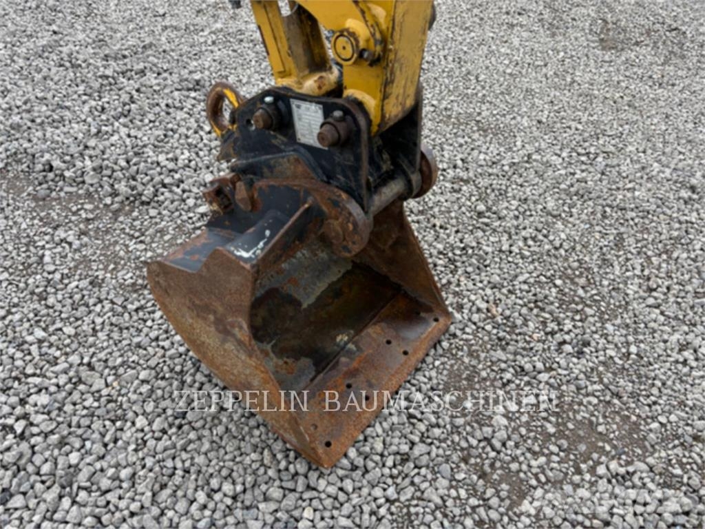CAT 301.8-05A Raupenbagger