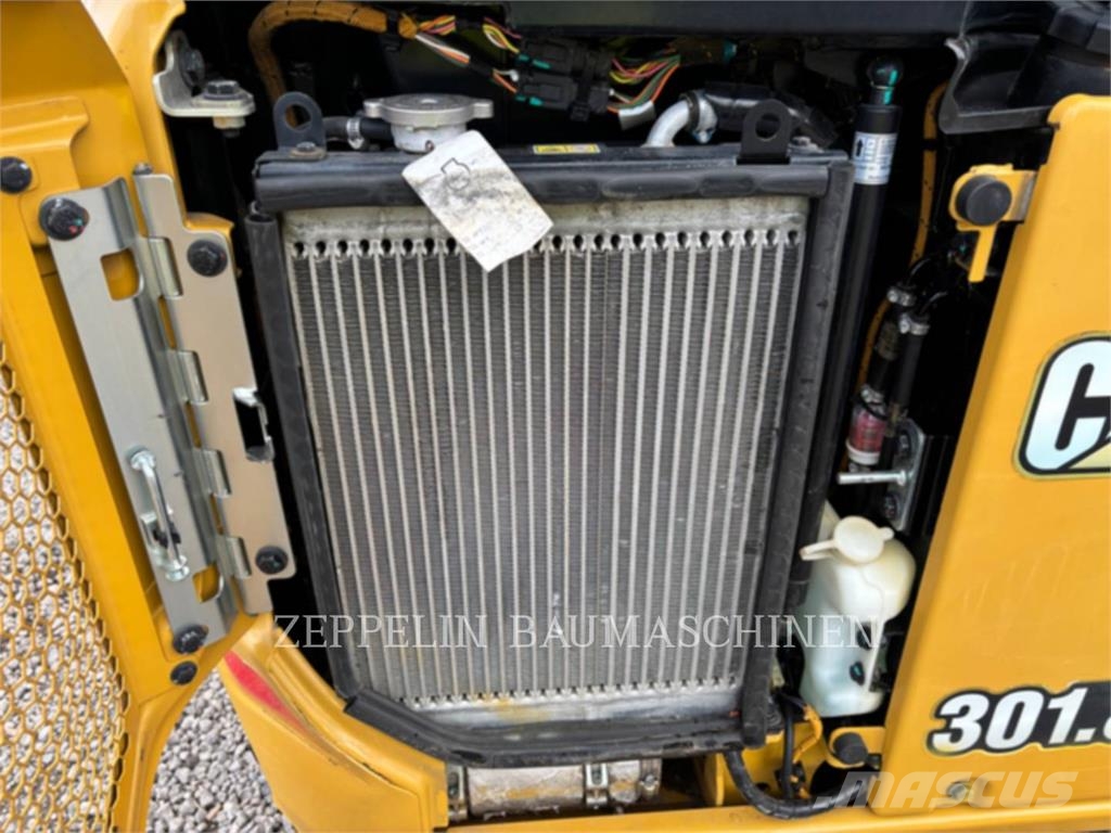 CAT 301.8-05A Raupenbagger