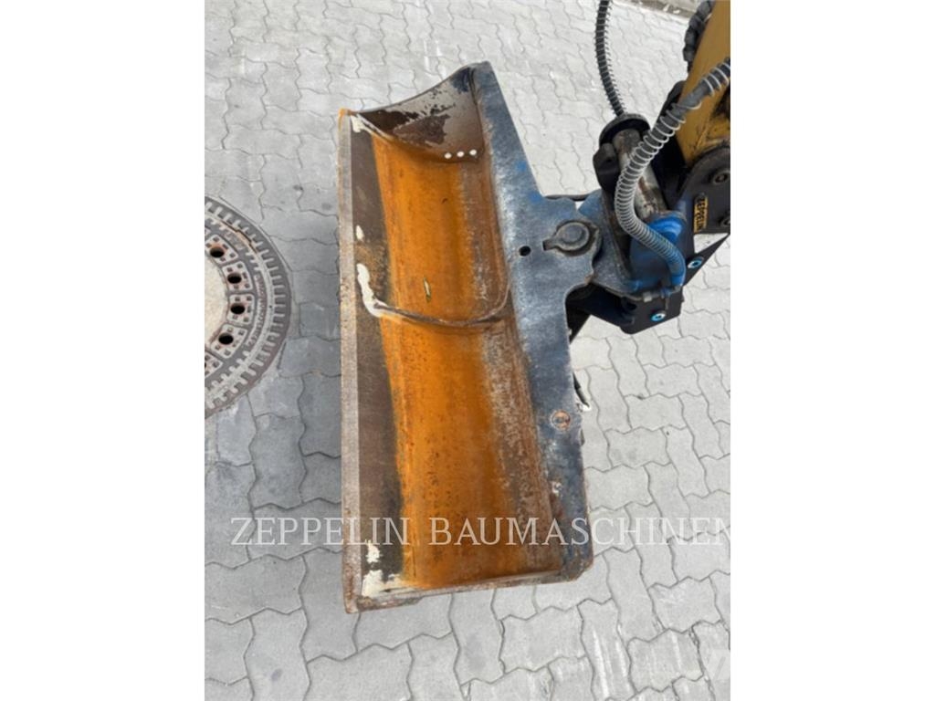 CAT 301.8-05A Bagri goseničarji