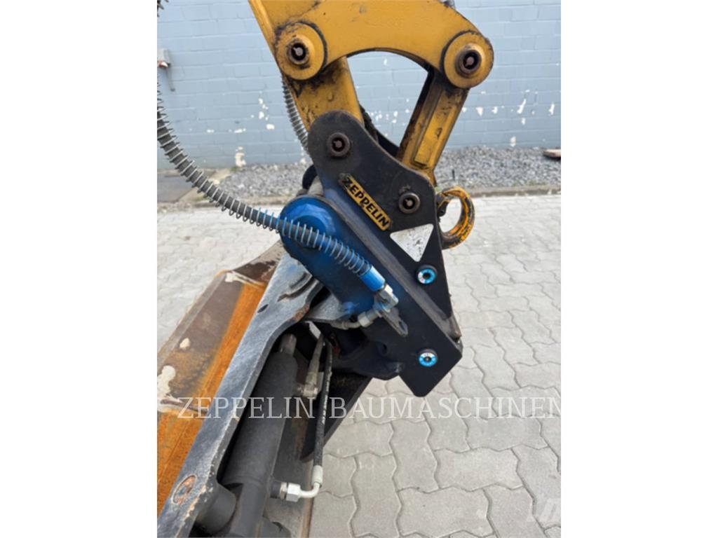 CAT 301.8-05A Bagri goseničarji