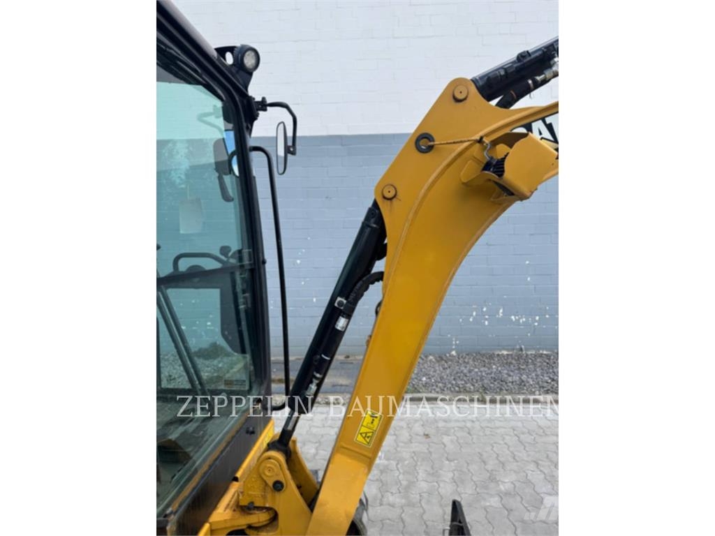 CAT 301.8-05A Bagri goseničarji