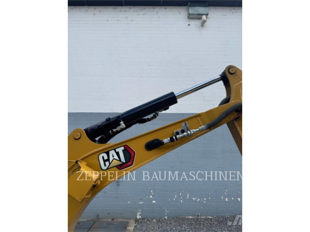 CAT 301.8-05A Bagri goseničarji
