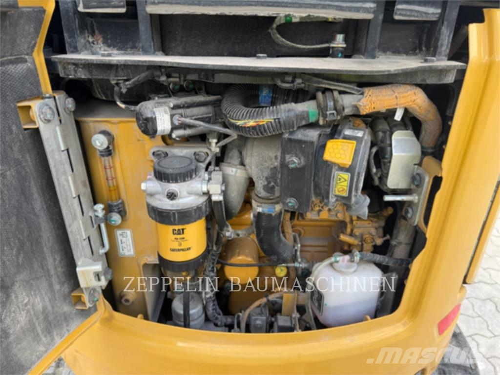 CAT 301.8-05A Bagri goseničarji