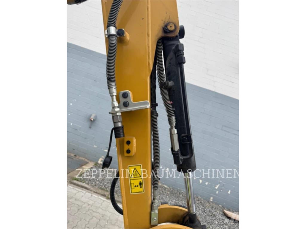 CAT 301.8-05A Bagri goseničarji