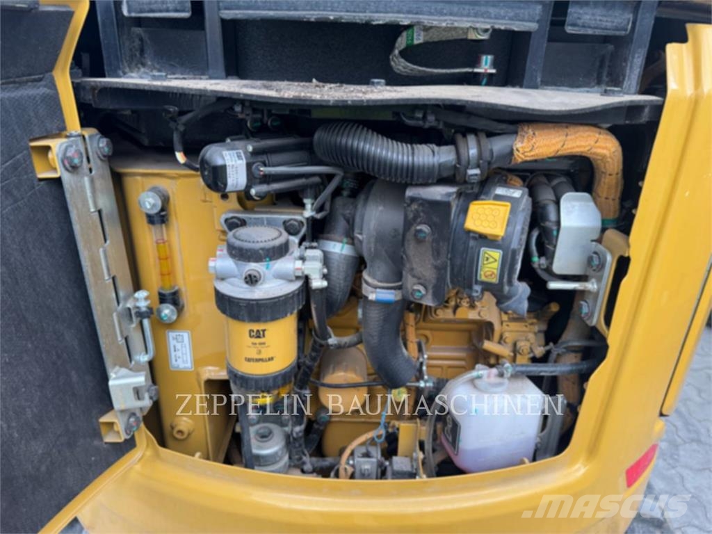 CAT 301.8-05A Bagri goseničarji