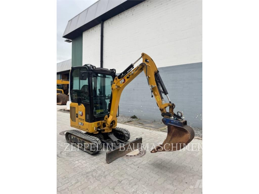 CAT 301.8-05A Bagri goseničarji