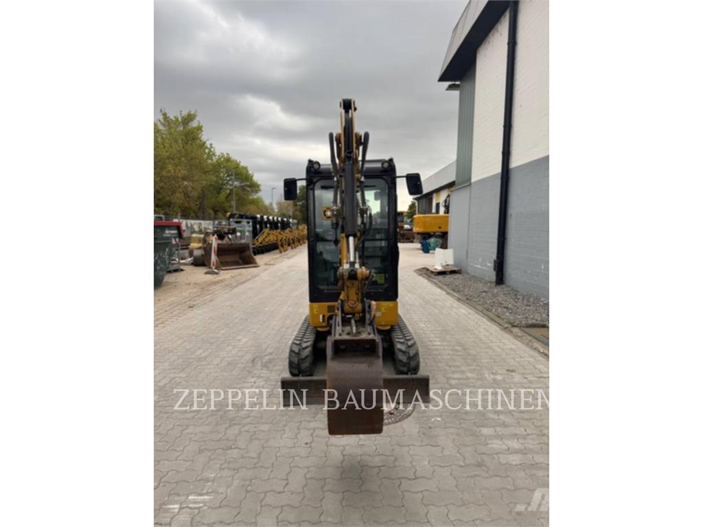 CAT 301.8-05A Bagri goseničarji