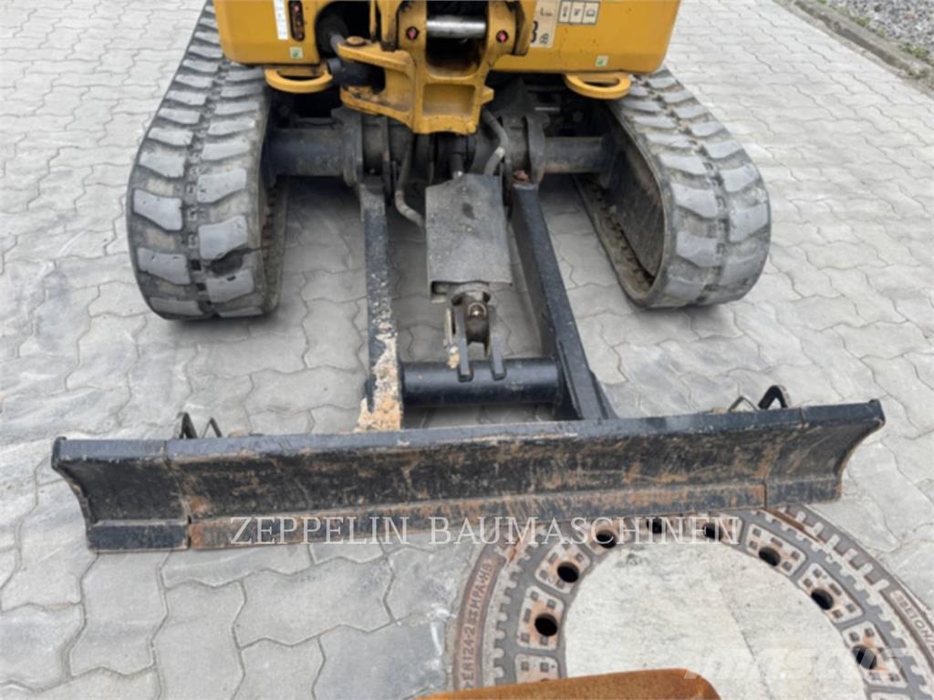 CAT 301.8-05A Bagri goseničarji