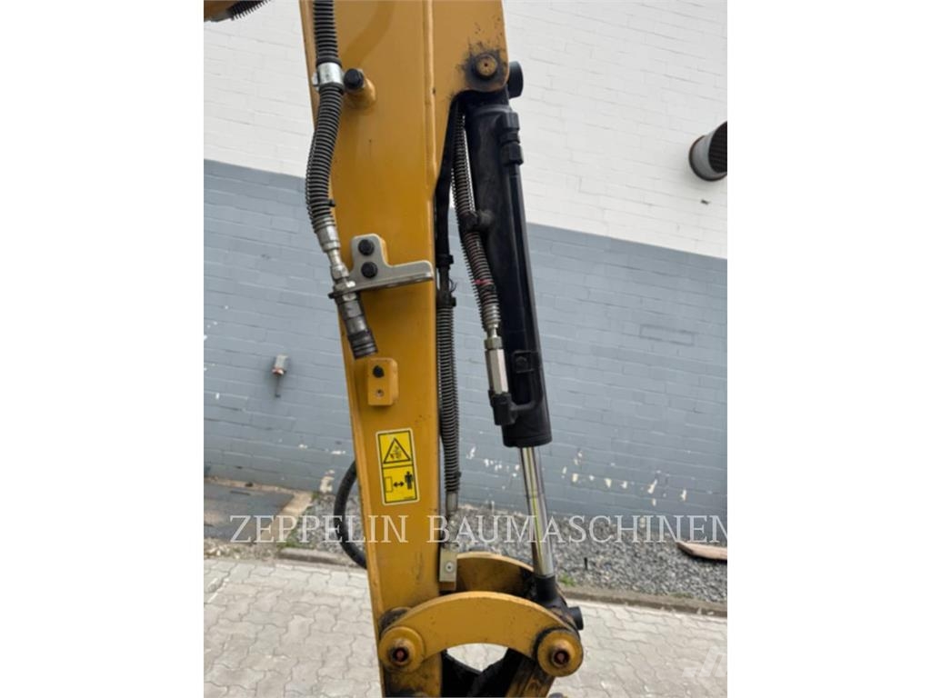 CAT 301.8-05A Bagri goseničarji
